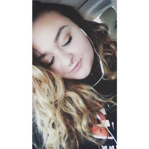 Meet your Posher, Camilla